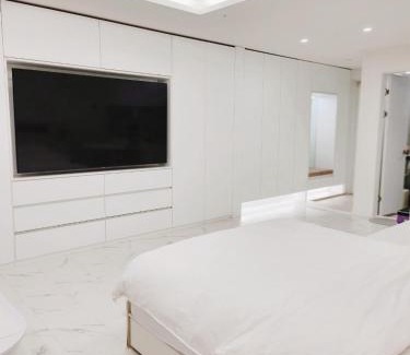 Sunginil-tong Apartment | 5 seconds to Dongmyo Station