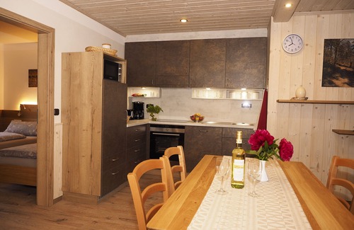 Barnau Apartment | 5-star apartment at Birkholmhof, biopool and sauna in the Upper Palatinate Forest