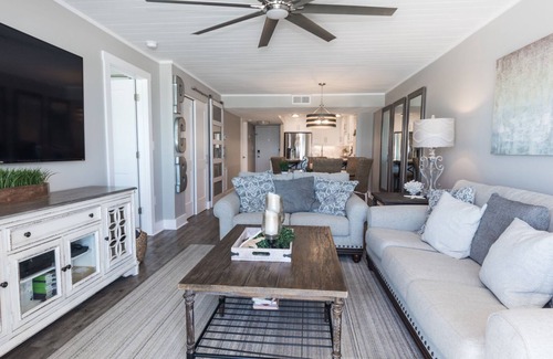 Gulf Lagoon Beach Condo | 5 STAR BEACHFRONT CONDO Dunes of Panama D505 2BR/2BA 2022 Total Remodel