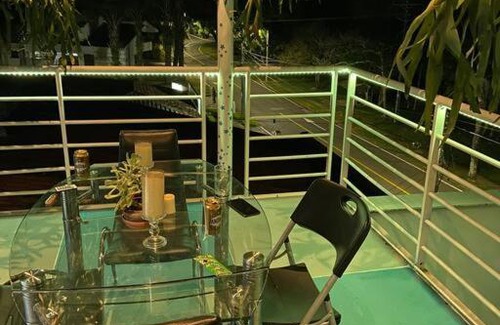 Campestre Apartment | 5 star ,Cali Riverside Apartment huge pool wifi