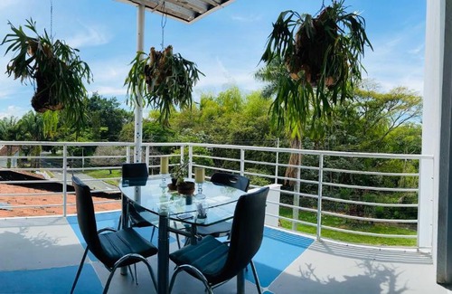 Campestre Apartment | 5 star ,Cali Riverside Apartment huge pool wifi