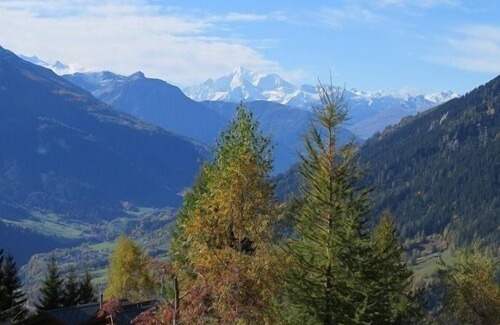 Bellwald Ski Chalet | 5 star chalet with stunning views, top location, free Wi-Fi, ski-in-ski-out