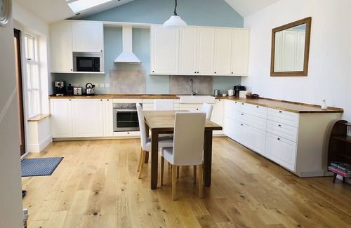 Ballymoney Cottage | 5 Star Coachmans cottage. Built in the mid 18th Century.