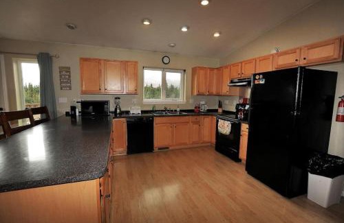 Healy House | 5 Star Denali Park Spacious Family Home