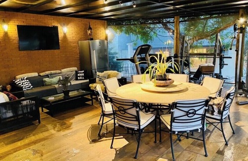 Campos do Jordao House | 5-star house in mountain condominium🍁c/heated pool, sauna and gym.