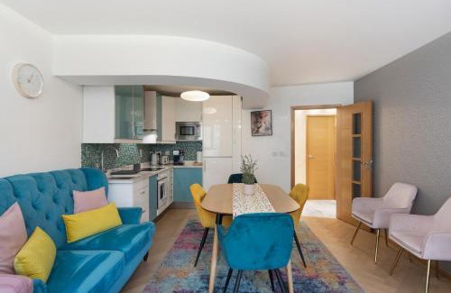 Islington Apartment | 5-Star Kings Cross Home with Gym - Central London