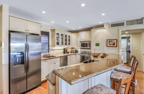 Kaanapali Condo | 5 STAR!-Largest 2bd/2ba remodeled condo Super Ocean & Golf Course Views