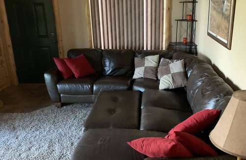Randall Cabin | 5 Star Lodge Retreat