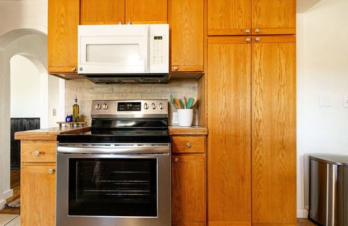 Fruita House | 5-Star Lux Modern Cabin in DT Fruita ❊ Dog Friendly❊