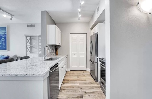 Boynton Beach Condo | 5-star luxury 2bd/2bth 11th floor condo steps from intracoastal