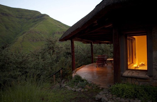 Leribe District Ski Chalet | 5 star luxury Chalet double room