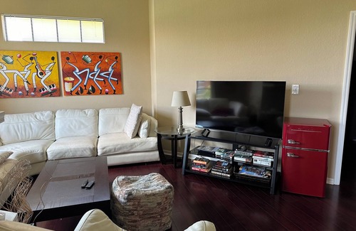 Sarasota Condo | 5-Star Luxury Condo - Beautifully Renovated!