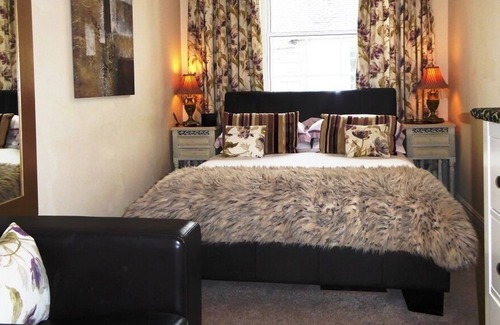 Durham Apartment | 5-star luxury with secure parking in the centre of historic Durham City