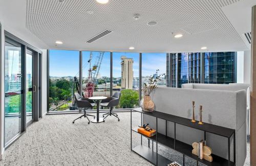 Brisbane Central Business District Apartment | 5 Star Queens Wharf 2BR 2BA High Floor Epic Views