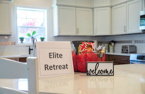 Ellicottville House | 5 Star Rated New & Modern Family Home for Families