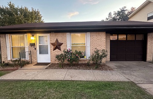 Wichita Falls House | "5 Star" Room at Lavell-Dog-Friendly!