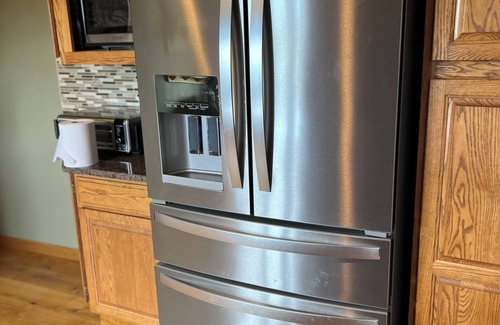 Morrison House | 5 Star Updated Home with Views - Spacious, AC, Fast Wi-fi, near Red rocks