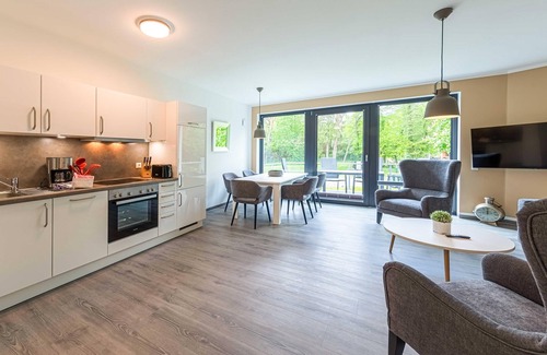 Krakow am See Apartment | 5 star vacation apartment with balcony on Lake Krakow