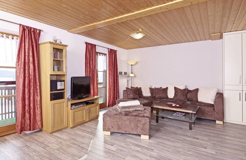 Amerang Apartment | 5-star vacation apartment with south-facing balcony for 1-8 people, 105 sqm