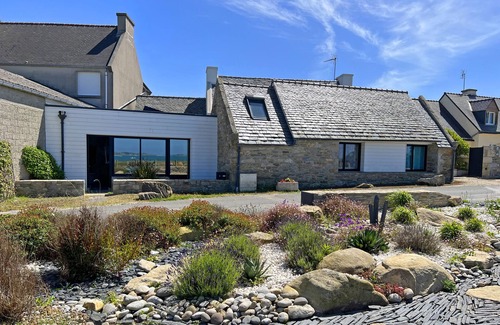 Berven House | 5-star villa in Finisterre, Brittany with private pool, Jacuzzi, and sea view