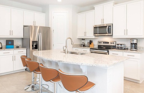 West Kissimmee Villa | 5 Star Villa on Encore Resort at Reunion with Large Private Pool, Orlando Villa 4493