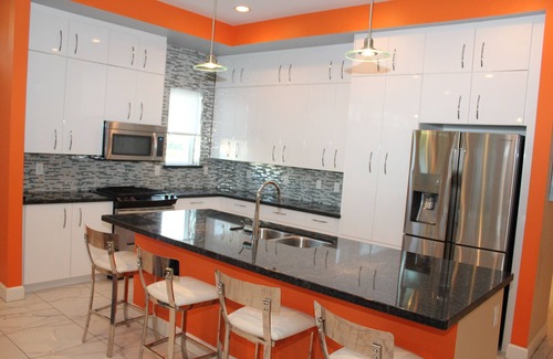 Midtown House | 5-Stars Experience In The Heart of Houston - Dope!