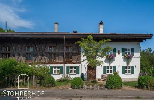 Riederau House | 5 Sterne Ferienhaus Gut Stohrerhof am Ammersee bis 15 Personen