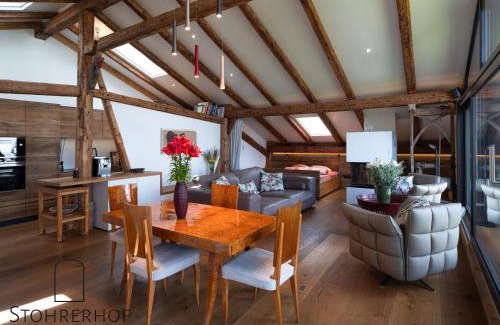 Riederau Apartment | 5 Sterne Penthouse-Loft Gut Stohrerhof bis 4 Personen