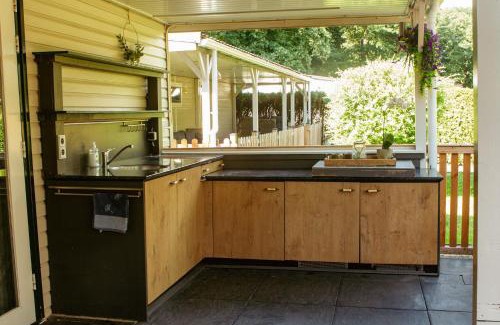Raalte Ski Chalet | 5 sterren - Familie camping in Raalte