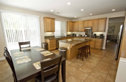 Temecula House | #5-SUPER HOST- ELEGANT 6BR 4BTH HOT TUB Comfy Upgraded Home for Corporate Lease