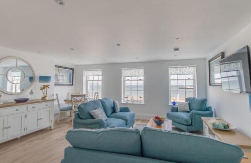 Weymouth Apartment | 5 The Beaches