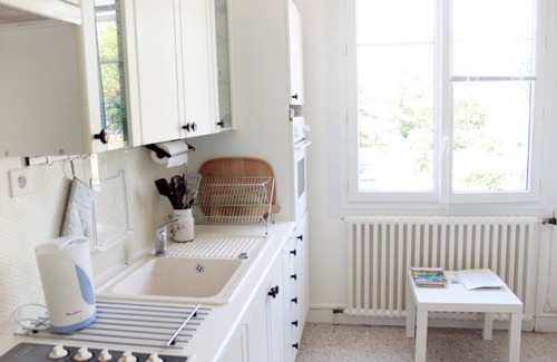Saint-Cyr-sur-Mer Apartment | 5' walk from Les Lecques beach, independent apartment