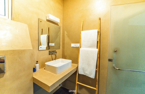 Mount Lavinia Hotel | 50 By The Sea