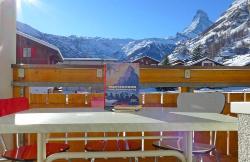 Zermatt Apartment | 50 m² Apartment ∙ 1 bedroom ∙ 4 guests