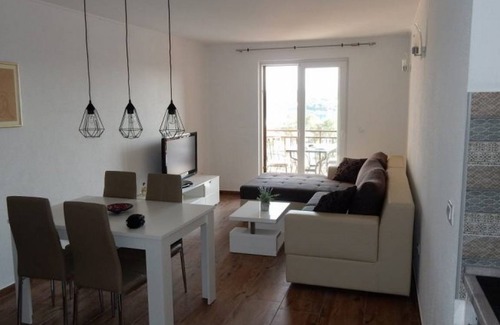 Loviste Apartment | 50 m² Apartment ∙ 1 bedroom ∙ 3 guests