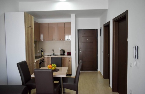 Ulcinj Apartment | 50 m² Apartment ∙ 1 bedroom ∙ 4 guests