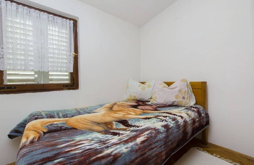 Jadrtovac Apartment | 50 m² Apartment ∙ 2 bedrooms ∙ 5 guests