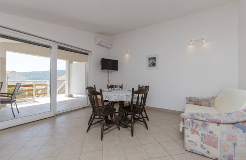 Primosten Apartment | 50 m² Apartment ∙ 2 bedrooms ∙ 5 guests