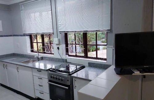 Uvongo Bed & Breakfast | 50 m² Bed and breakfast ∙ 2 guests