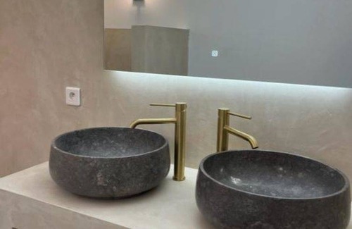 Ghisonaccia House | 50 m² Farmhouse ∙ 2 bedrooms ∙ 4 guests