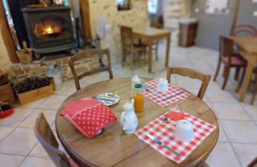 Tour-de-Faure Hotel | 50 m² Hotel ∙ 1 bedroom ∙ 4 guests