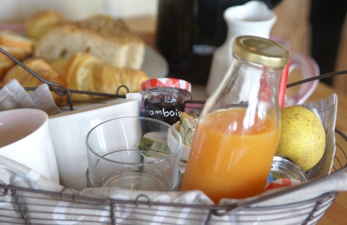 Tour-de-Faure Hotel | 50 m² Hotel ∙ 1 bedroom ∙ 4 guests