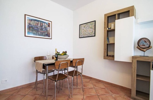 Euroville House | 50 m² House ∙ 1 bedroom ∙ 4 guests