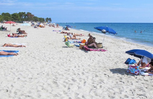 Ghisonaccia Villa | 50 m² Villa ∙ 2 bedrooms ∙ 4 guests