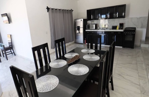 Salinas Apartment | 50% Off 1600 Square Feet Elegant Lakeview Condo w/Breakfast & Fastest WIFI