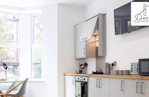 Walkden Apartment | *50% off 28 Night Stays -Darko Estates- Manchester
