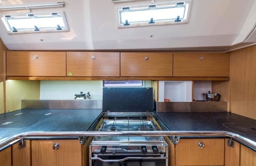 Sami Boat Rental | 50’ sailboat for rent