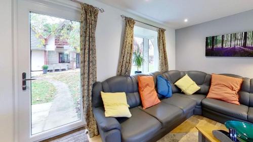 Saint Erth Praze House | 50 Trevithick Court, Tolroy Manor