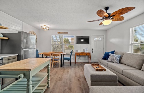 Bahama Beach House | 500 Feet to Beach, charming costal decor!