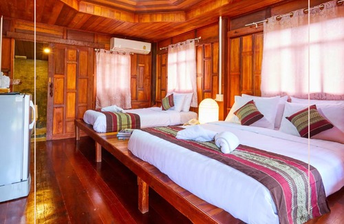 Samnak Thon Resort | 500 m² Resort ∙ 20 bedrooms ∙ 50 guests